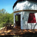 Domaine De Pradines Holiday home *
