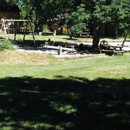 Domaine De Pradines