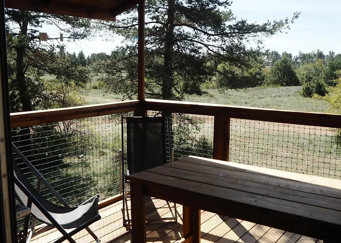 Domaine De Pradines Semesterbostad Lanuéjols
